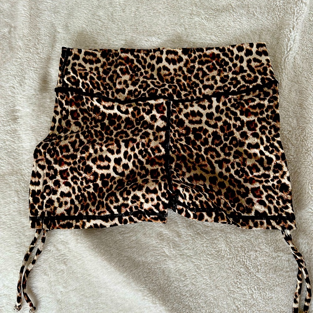 Zyia Scrunchy Whaaaat bottoms, size XL